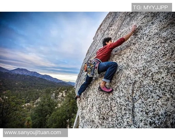 攀岩之巅：深入了解上海攀岩队的默契与协作精神