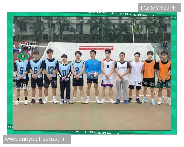 武汉排球队的默契配合与战术分析探讨排球运动的魅力与团队精神